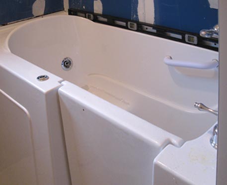 jacuzzi bathtub